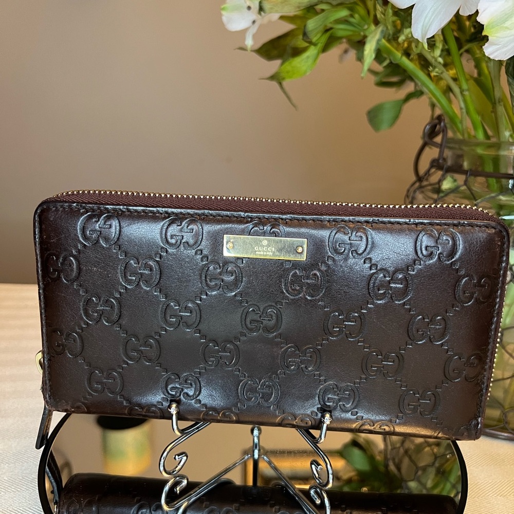 GUCCI Guccissima Chocolate Brown Long Zippy Zip Around Wallet | EUC